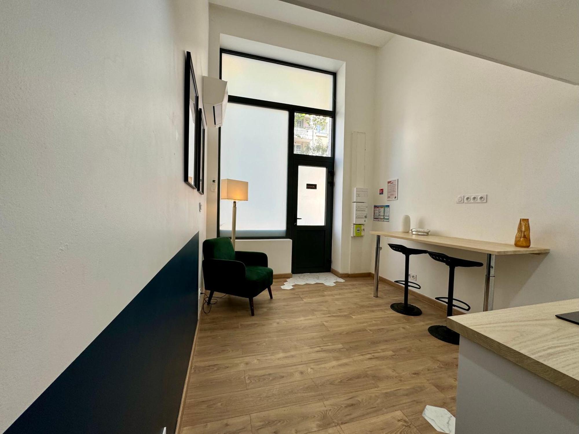 Suite Elias Villeurbanne Exterior foto