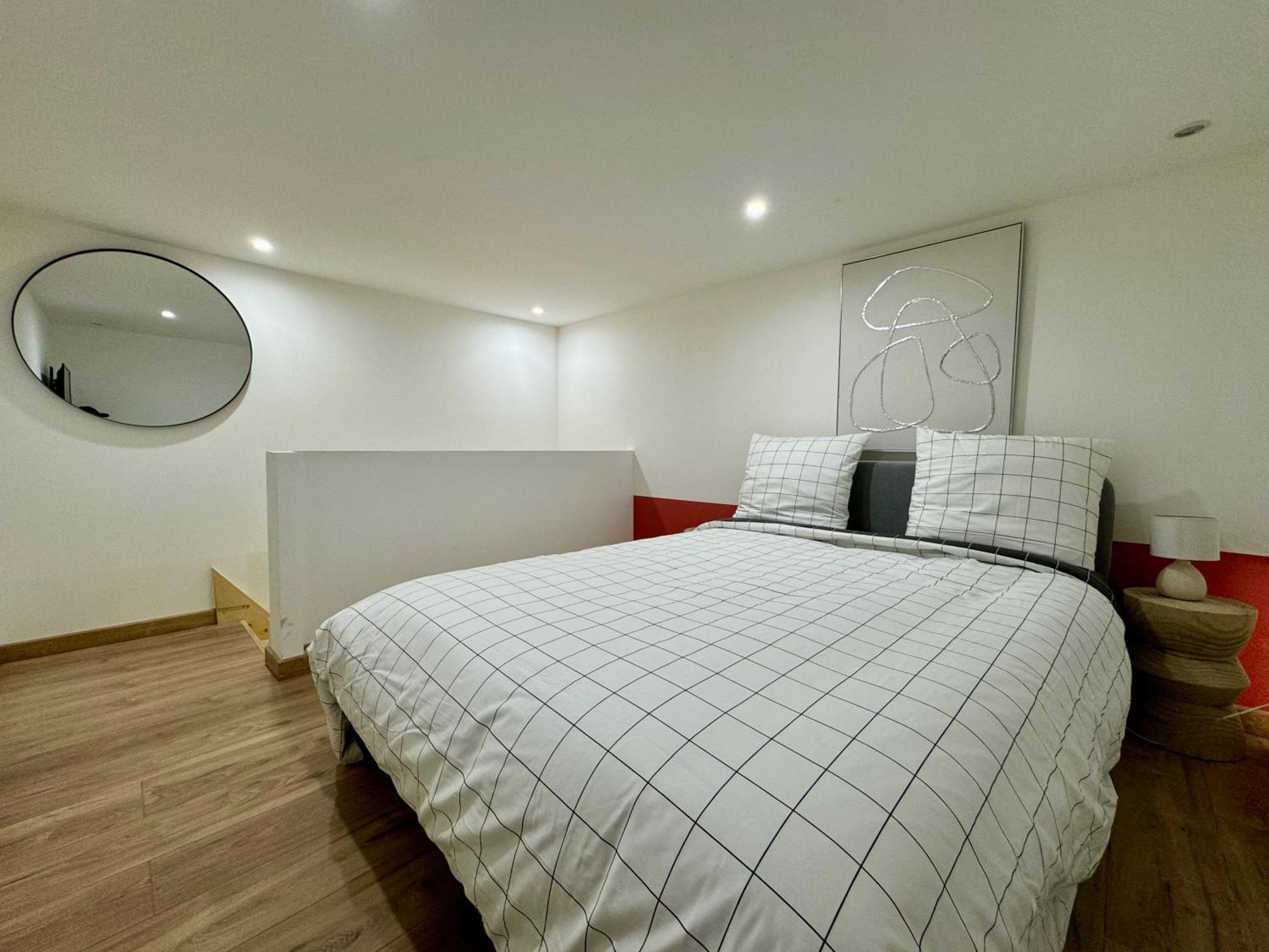 Suite Elias Villeurbanne Exterior foto